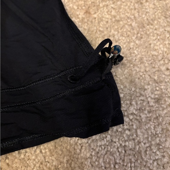 Black and White LULULEMON Women's Tank - Picture 3 of 6